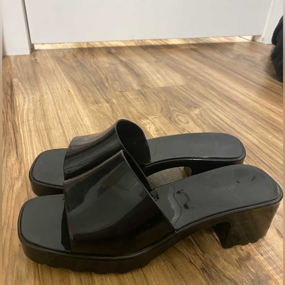 Platform heels